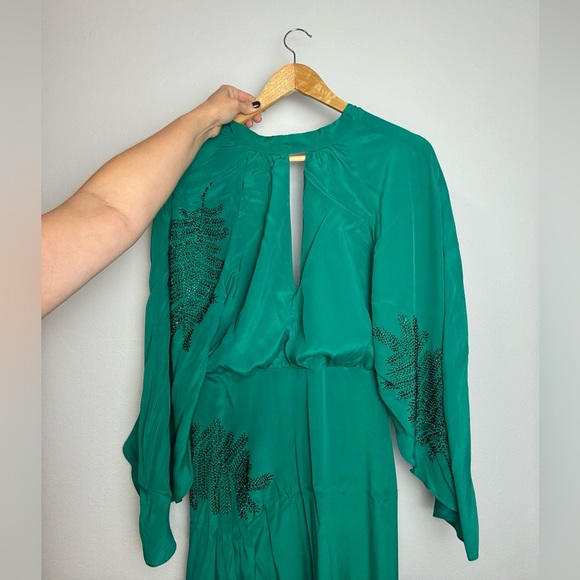 Zara long-sleeve emerald green dress with black beaded embellishments - Picture 1 of 9